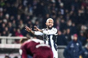 记者：切尔西求租D-路易斯遭拒，尤文只考虑永久出售或强制买断