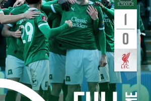 足总杯爆冷晋级！普利茅斯时隔69年再次击败利物浦