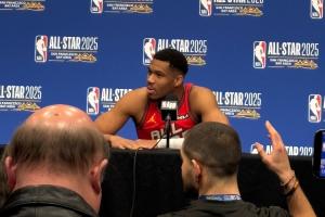 海外举办全明星？字母哥：可以去中国！那一定很有趣！