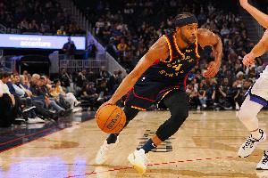 科尔：穆迪的关键上篮全场最佳 我很佩服他的坚韧不拔