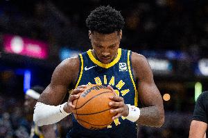 马瑟林：能长时间上场打球很不容易 像连续打了两场季后赛