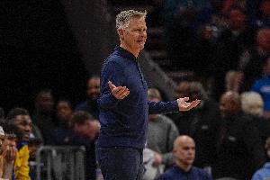 科尔：我们直到最后时刻才能在防守端产生影响 但已经为时已晚