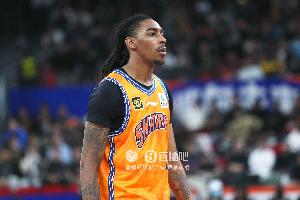 上海记者：球队最新换外援计划是3选1 打辽宁将是多威的关键一战