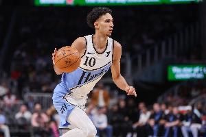 状元展现实力！里萨谢21中12&5记三分砍生涯新高36分外加6板