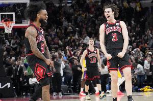 👨‍🦱基迪和怀特的发型帮他们造到更多罚球？这是真的……