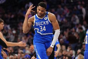 雄鹿取得3连胜 字母哥场均36分12.3板13.7助 真实命中率72.7%