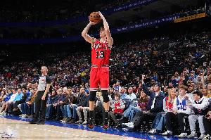 保持住这个状态！许尔特16中9&三分9中4砍下22分4板7助