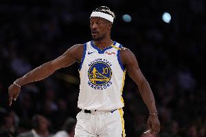 救命上篮&曙光封盖难救主😇！巴特勒30分9助拼到膝盖受伤！