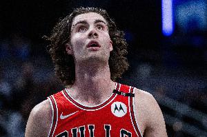 苦苦支撑！吉迪首节9中5独得13分3板1帽 罚球2中2