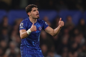 内托：莱诺很厉害我必须发力爆射，球队的精神信念始终如一