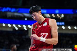 复出拿下两双！周琦25分钟15中5贡献15分10板3助2帽 罚球8中4