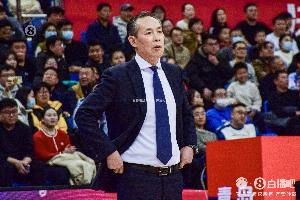 许利民：每一个环节都有问题 对于胡金秋的防守可以解决&做得更好