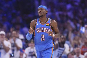 被绝杀怎么看？SGA：我得到了机会没投进 哈利投进了 我不知道