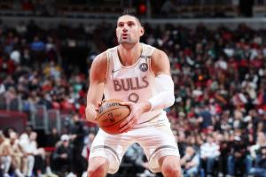 到期合同2148万~记者：公牛很乐意用武切维奇换首轮后段的选秀权