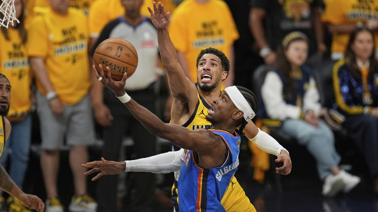 步行者2-1！杨毅：马戴害怕了 不知道的还以为雷霆打巅峰宇宙勇呢