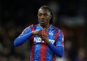 态度明确！英媒：埃泽已经告诉朋友，他今夏将加盟阿森纳