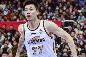 媒体人：张镇麟去上海才是最好的 待遇不用愁 打球不用愁