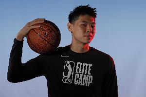 崔永熙：盼在123号位摇摆 帮小胡徐杰分担压力 徐师傅是打中锋的