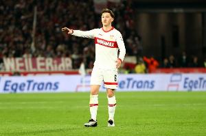 罗马诺：皇马从未和斯蒂勒达个人协议，曼联关窗前也并未追求他