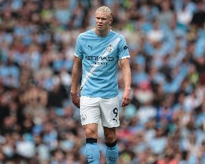 攻防两手抓！哈兰德曼市德比防守秀：解围数全场并列第二高