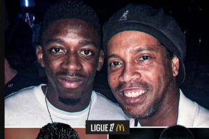 两个金球奖得主？法甲官方晒登贝莱、小罗合照：巴黎的10号传承