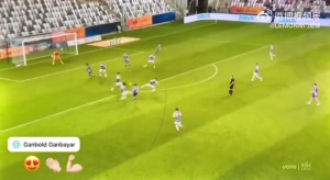 效力斯洛伐克联赛！25岁蒙古第一球星精彩内切，打入罗本式进球