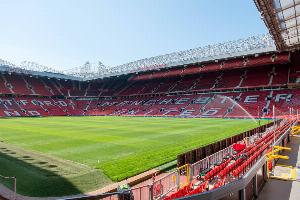 曼联官方：老特拉福德球场将新增6000个安全站立座位