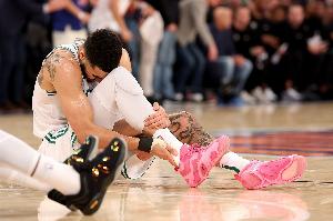 塔图姆：受伤后我极其情绪化 从没像现在这样在不经意间多次流泪