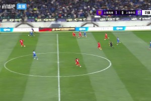 中国最强后卫的能力！蒋光太快速回防破坏申花二打一机会
