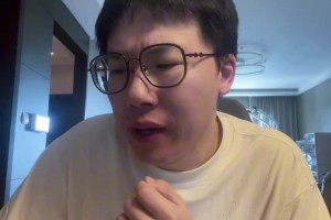 孔祥宇：哈利伯顿0运动战进球，一上来就输分，这比赛还咋打？